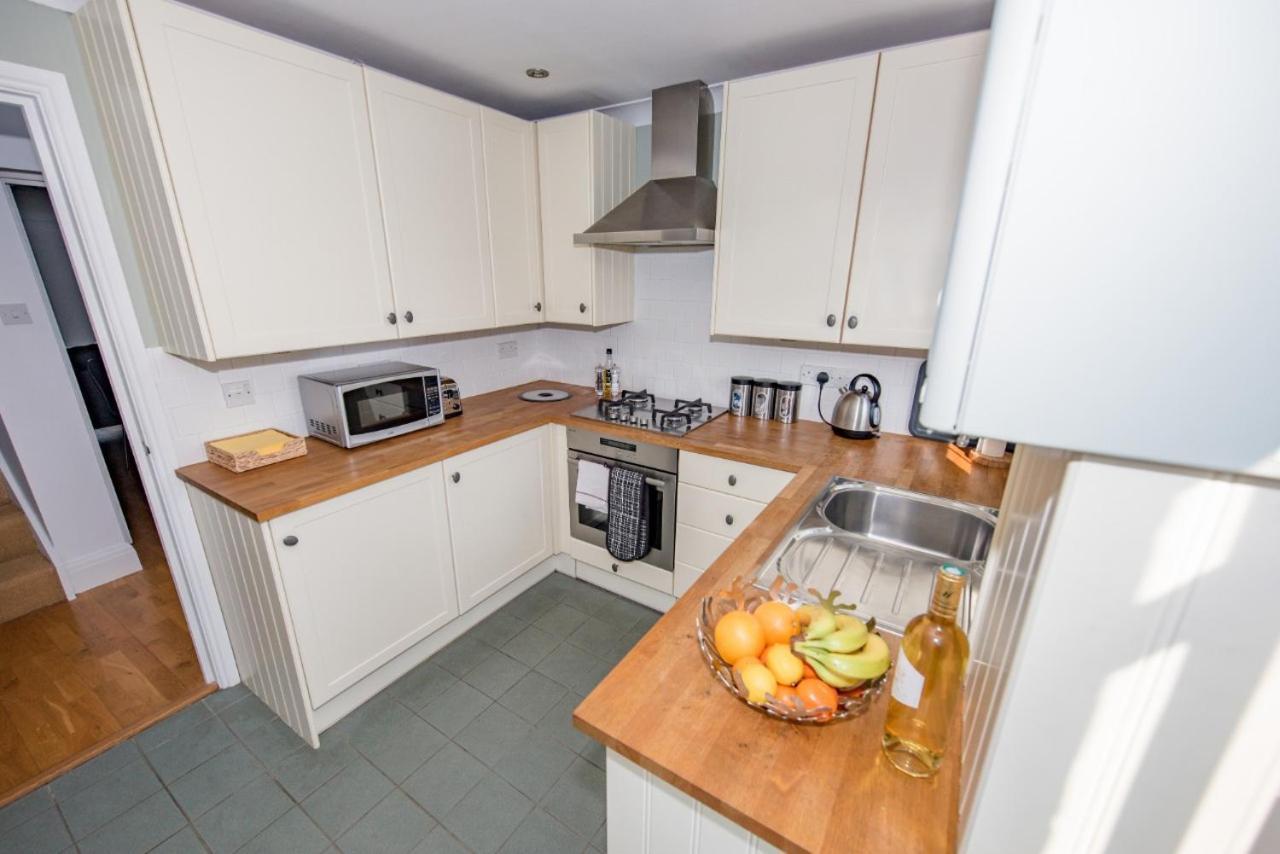Springfield Cottage By Dawton Short Stay CBG Екстериор снимка