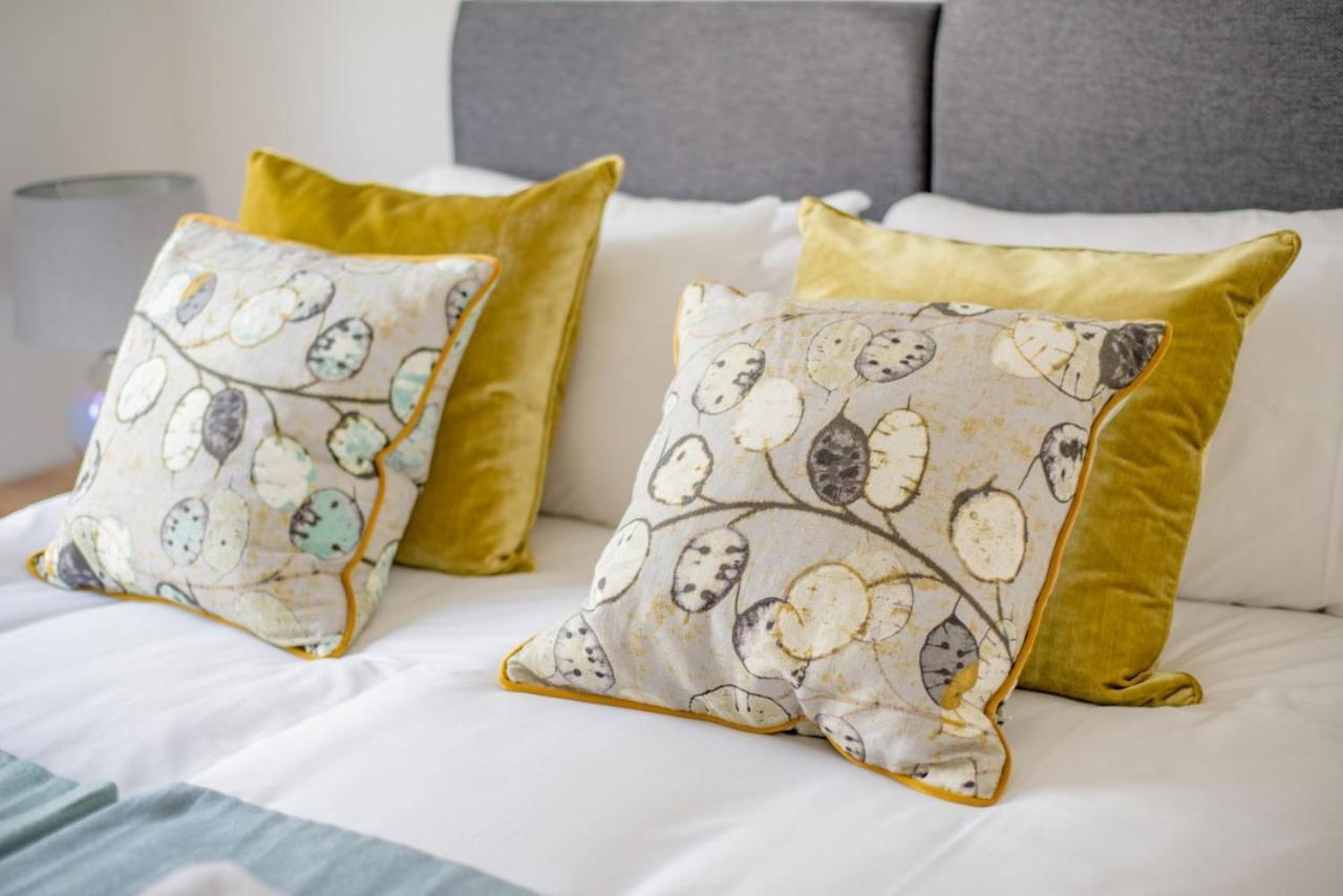 Springfield Cottage By Dawton Short Stay CBG Екстериор снимка