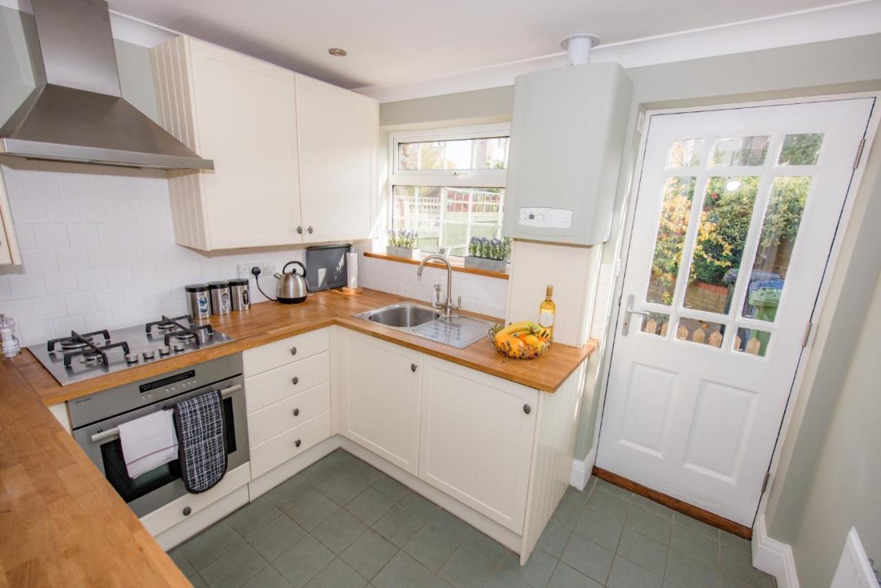 Springfield Cottage By Dawton Short Stay CBG Екстериор снимка